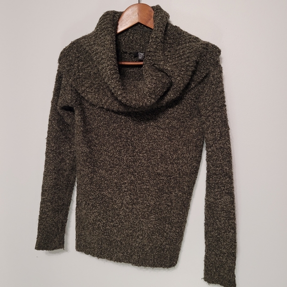 Jacob Dark Green Cozy Boucle Turtleneck Knit Sweater - Picture 5 of 5